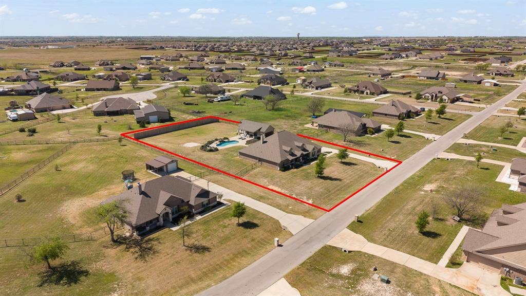 7925 Grassland Drive, Godley, TX 76044 7925 Grassland Drive, Godley, TX 76044