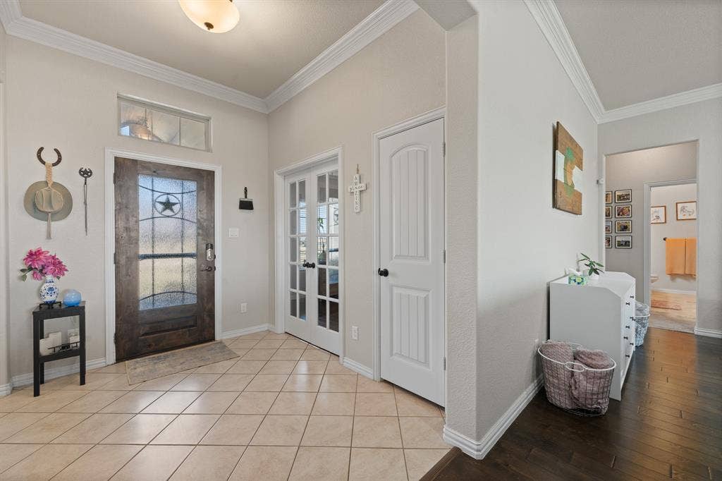 7925 Grassland Drive, Godley, TX 76044 7925 Grassland Drive, Godley, TX 76044