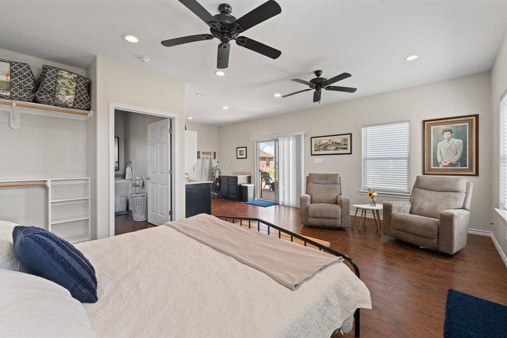 7925 Grassland Drive, Godley, TX 76044 Guest quarters