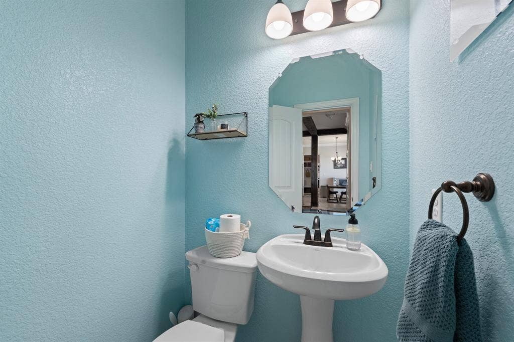 7925 Grassland Drive, Godley, TX 76044 7925 Grassland Drive, Godley, TX 76044