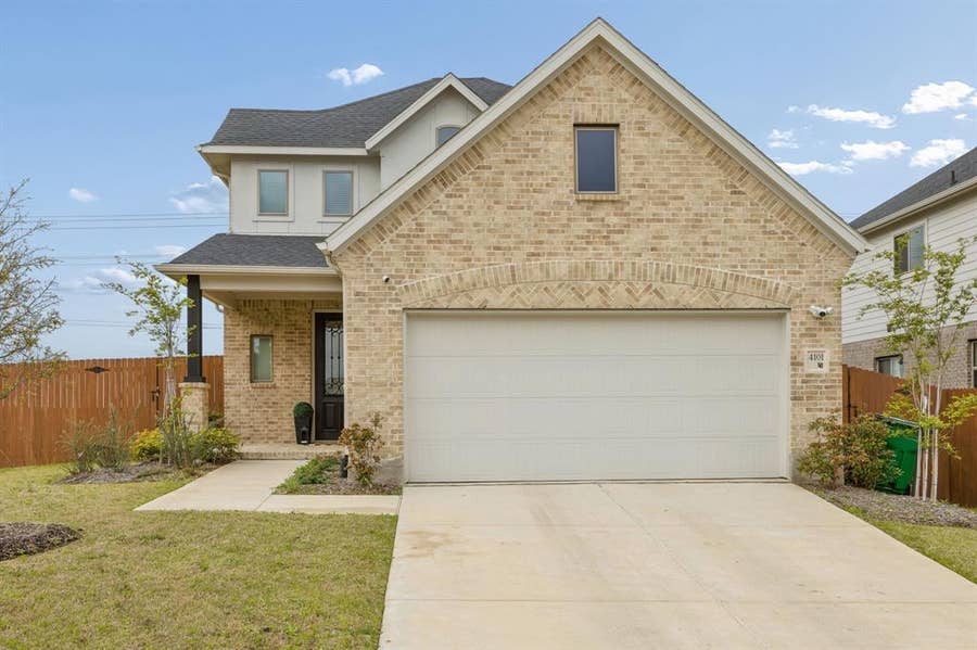 Property photo for 4101 Valley Mills Drive, Crandall, TX