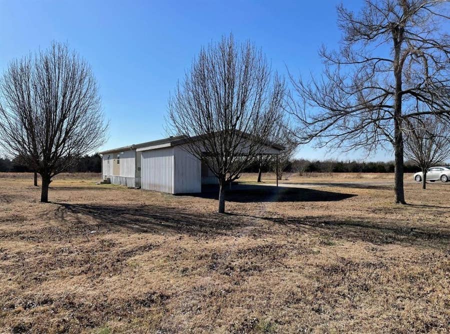 Property photo for 369 PRIVATE ROAD 4521, Wolfe City, TX