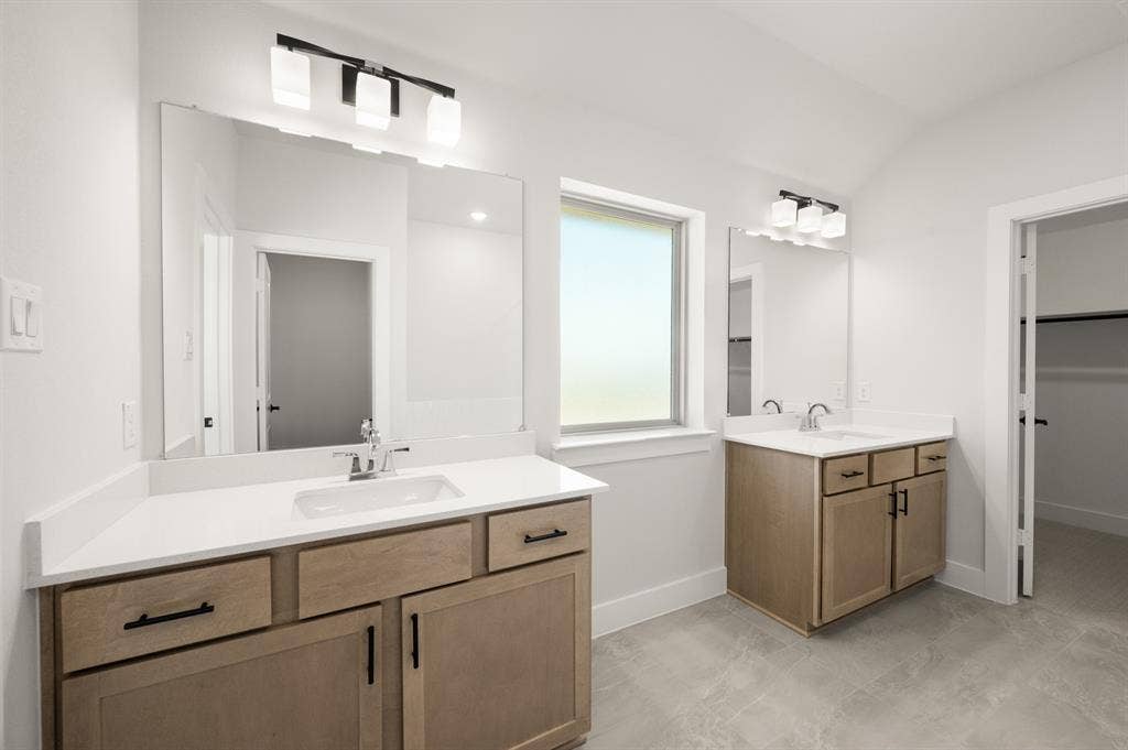 1632 Ginger- Primary Suite-4