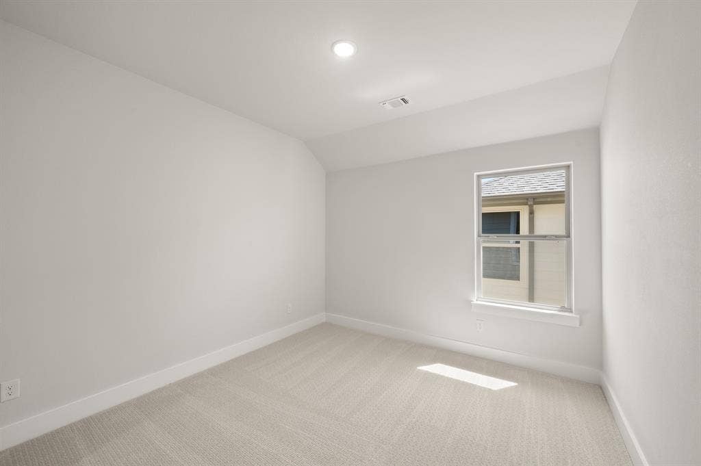 1632 Ginger- Bedroom-4