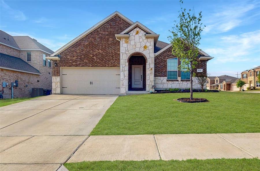 Property photo for 2101 Camellia Street, Princeton, TX