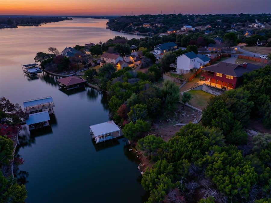 Property photo for 4601 Steepleridge Trail, Granbury, TX