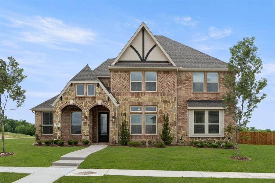 Property photo for 413 Tower Street, DeSoto, TX