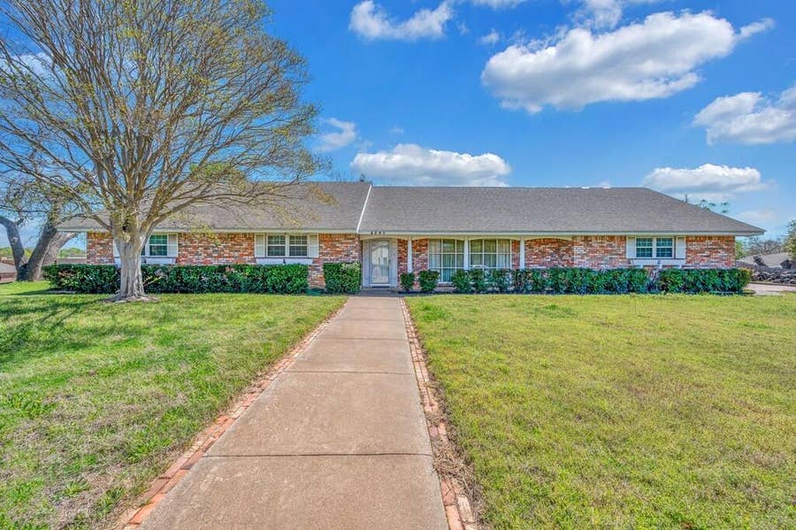 Property photo for 7610 Bosque Boulevard, Woodway, TX