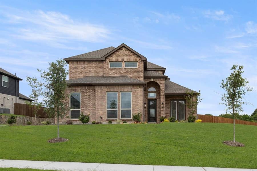 Property photo for 513 Pond Springs Drive, DeSoto, TX
