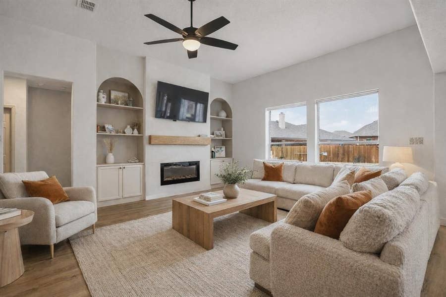 Property photo for 107 King Court, Fate, TX