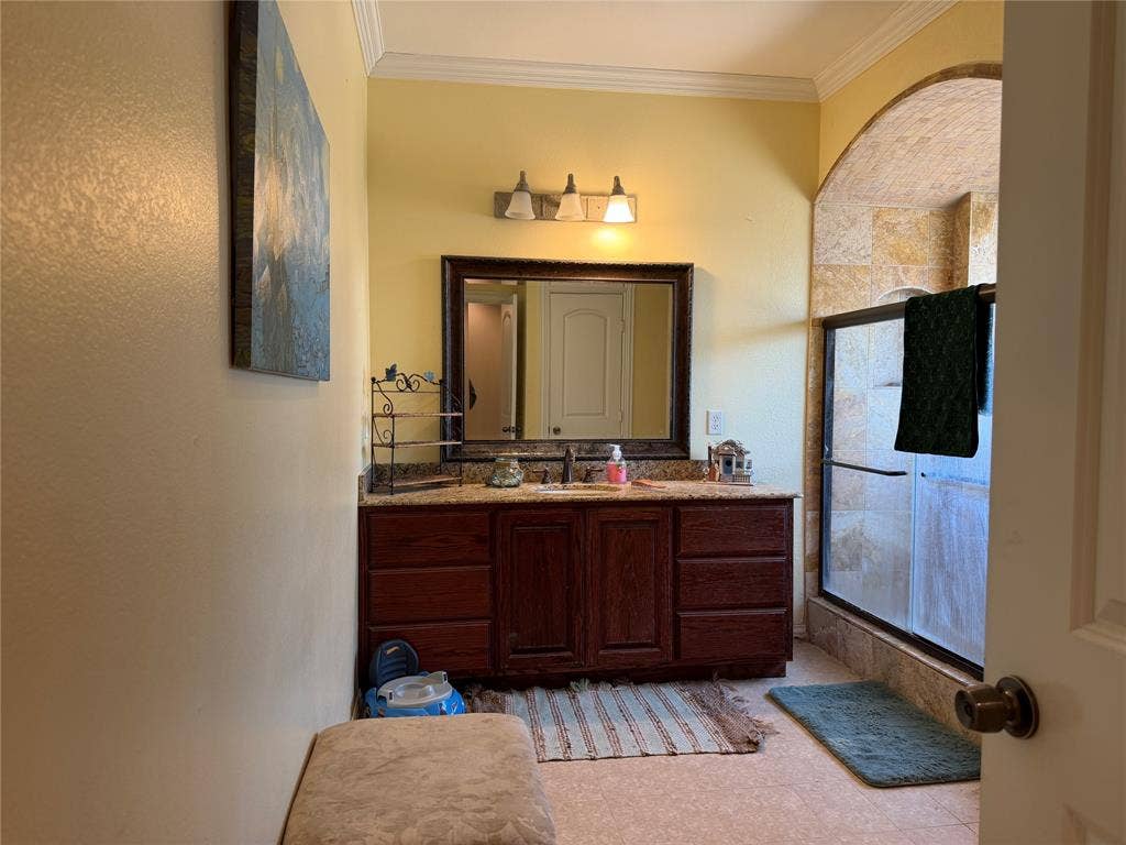 5036 Garden Drive, Hutchins, TX 75172 5036 Garden Drive, Hutchins, TX 75172