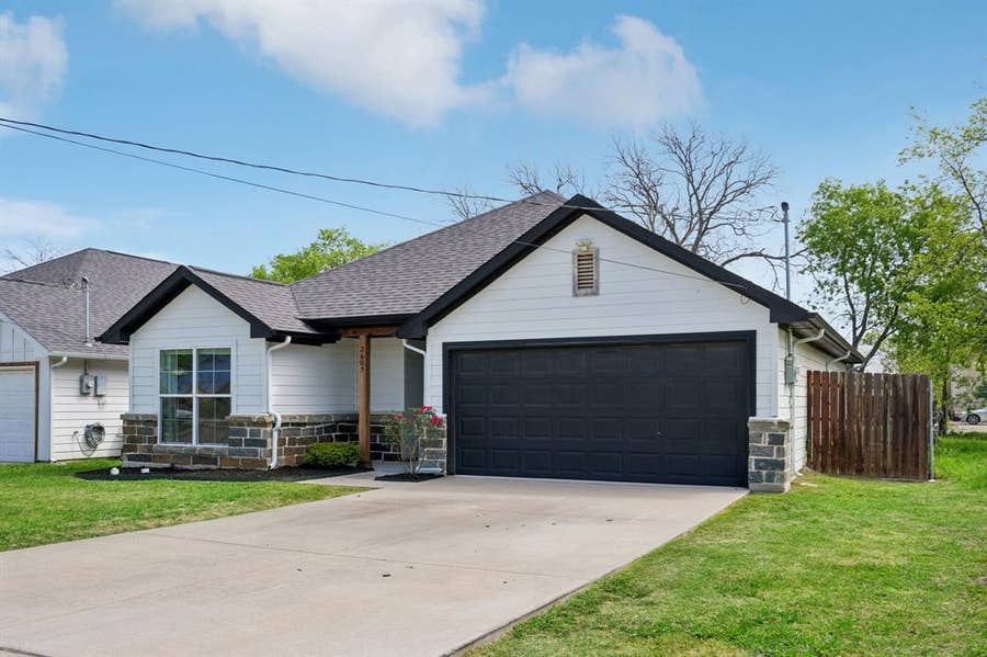 Property photo for 2605 Langford Street, Greenville, TX