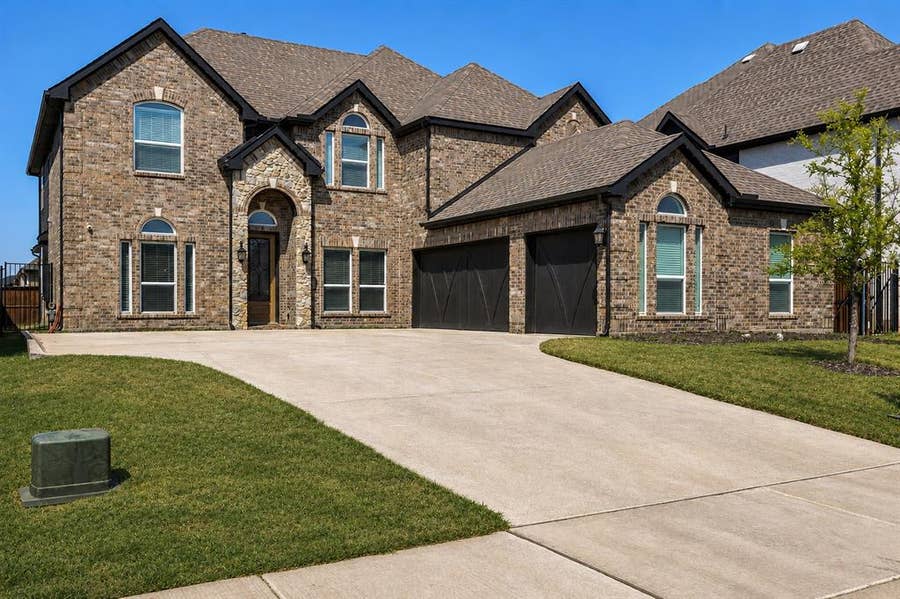 Property photo for 566 Long Meadow Drive, Haslet, TX