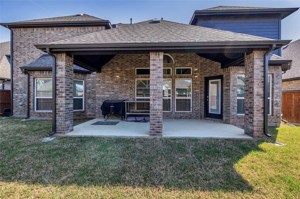 566 Long Meadow Drive, Haslet, TX 76052 566 Long Meadow Drive, Haslet, TX 76052