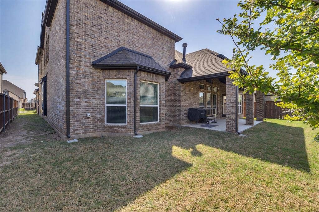 566 Long Meadow Drive, Haslet, TX 76052 566 Long Meadow Drive, Haslet, TX 76052