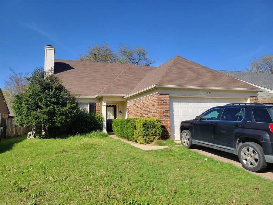 Property photo for 4621 Greenfern Lane, Fort Worth, TX