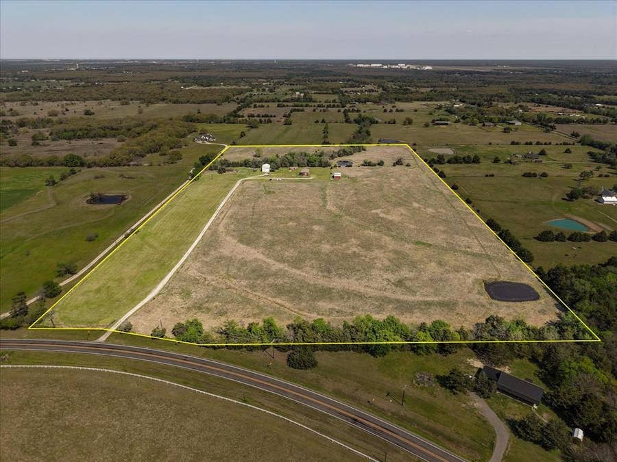 Property photo for 782 FM 1564 E, Greenville, TX