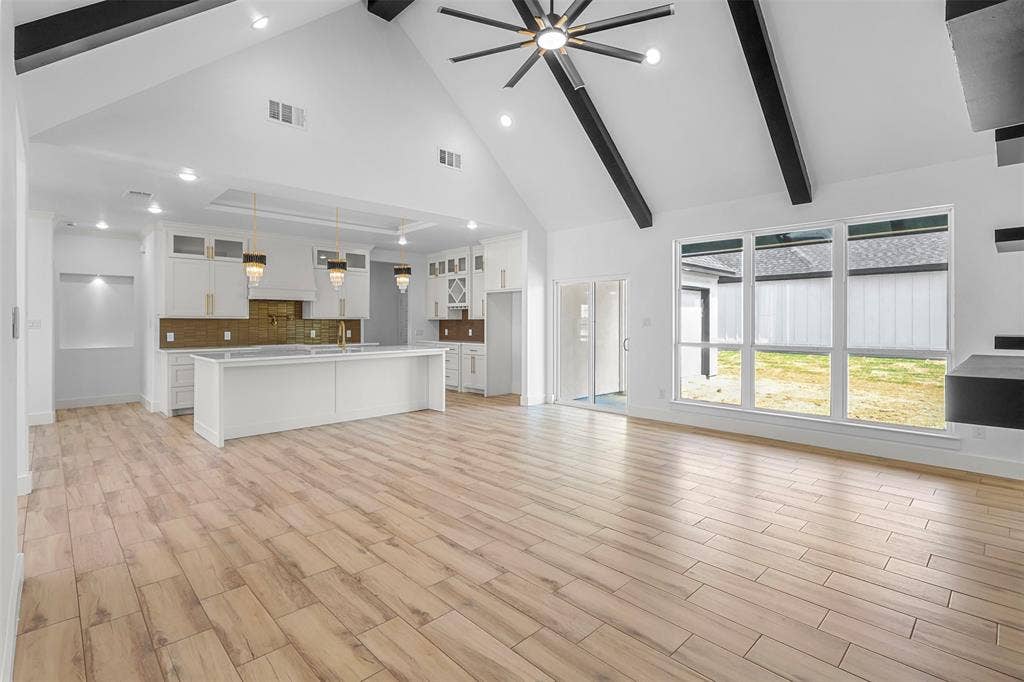 271 Victory Drive, Mabank, TX 75147 271 Victory Drive, Mabank, TX 75147