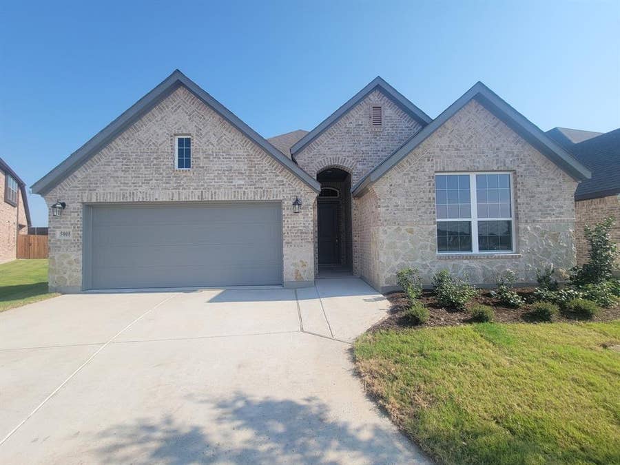 Property photo for 5008 Picasso Road, Royse City, TX