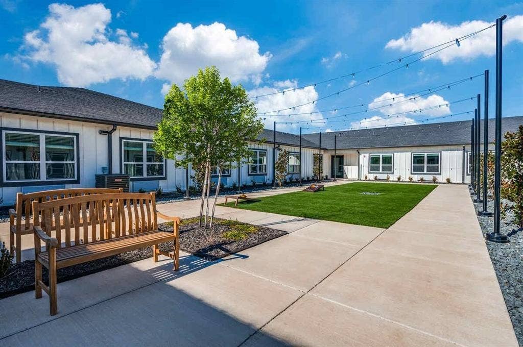 820 W McLeroy Boulevard, #2008, Saginaw, TX 76179 820 W McLeroy Boulevard, #2008, Saginaw, TX 76179