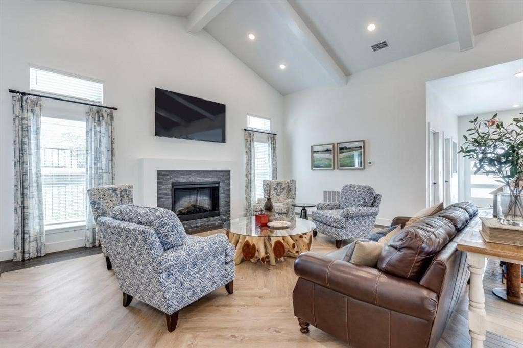 820 W McLeroy Boulevard, #2021, Saginaw, TX 76179 820 W McLeroy Boulevard, #2021, Saginaw, TX 76179