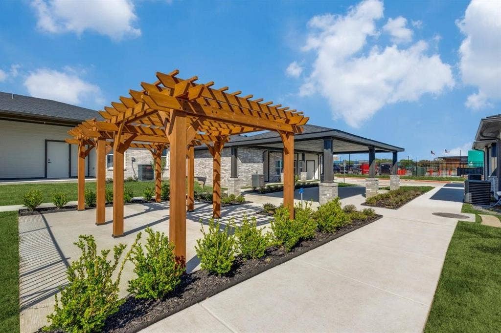 820 W McLeroy Boulevard, #2020, Saginaw, TX 76179 820 W McLeroy Boulevard, #2020, Saginaw, TX 76179