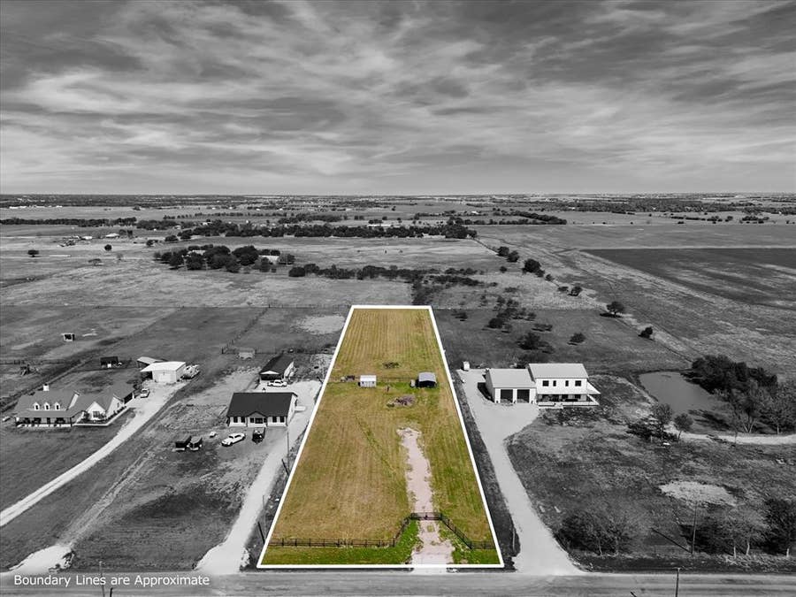 Property photo for 2641 Bode Road, West, TX