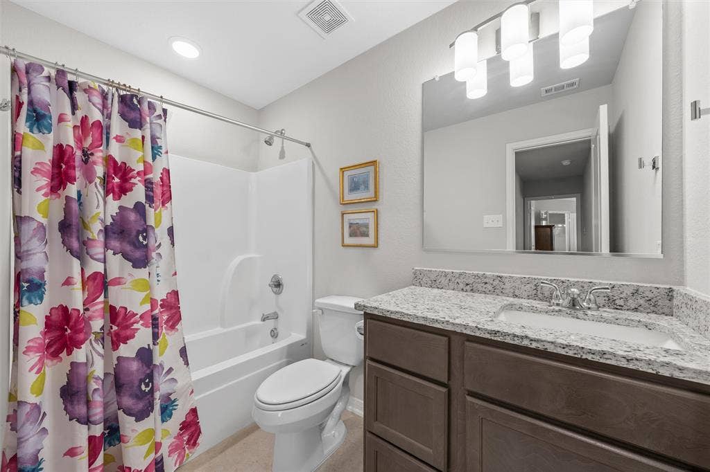 4056 Centerfire Road, Waco, TX 76705 4056 Centerfire Road, Waco, TX 76705
