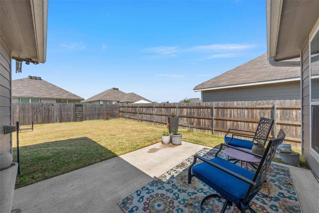 4056 Centerfire Road, Waco, TX 76705 4056 Centerfire Road, Waco, TX 76705