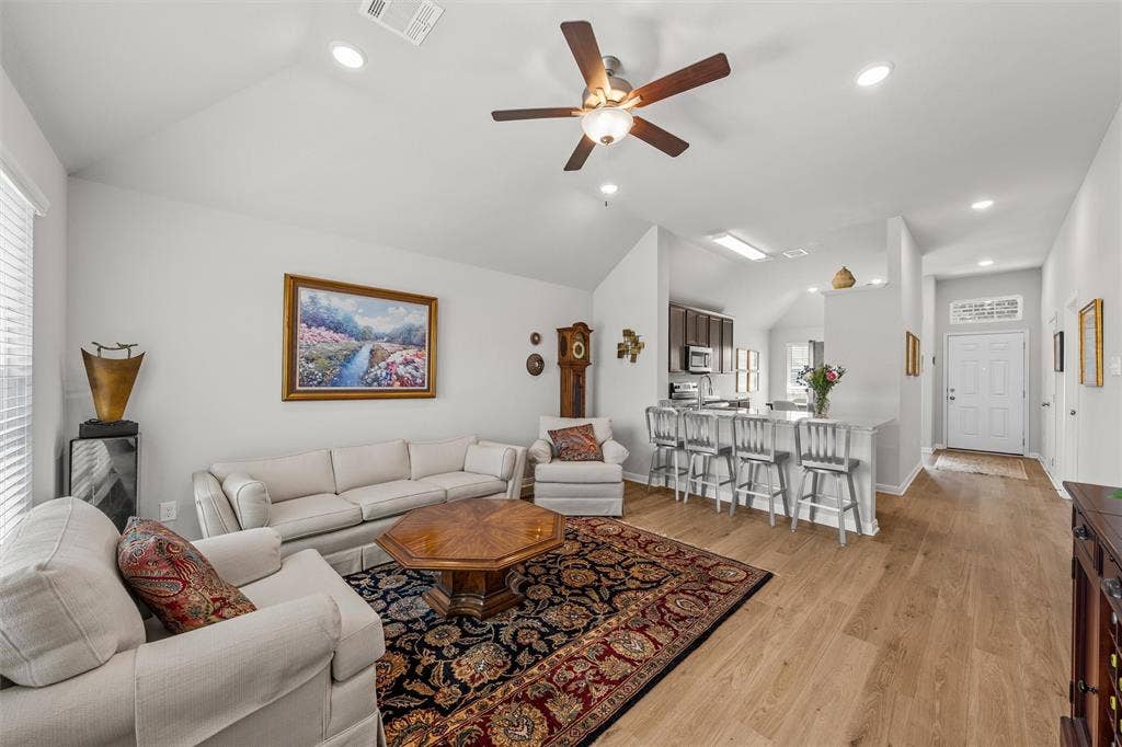 4056 Centerfire Road, Waco, TX 76705 4056 Centerfire Road, Waco, TX 76705