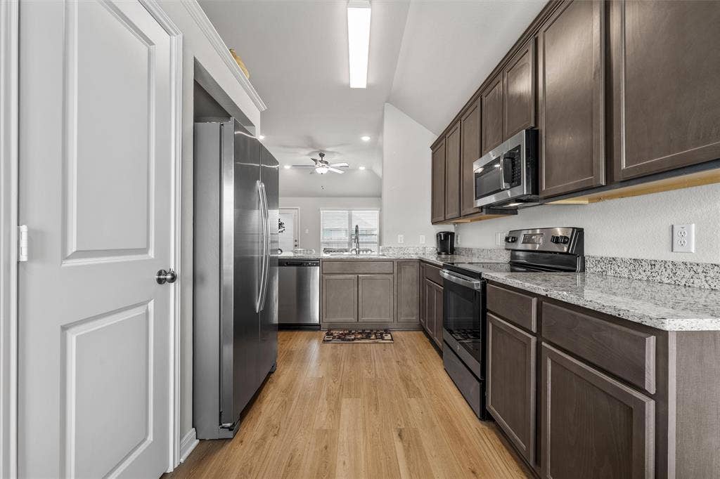 4056 Centerfire Road, Waco, TX 76705 4056 Centerfire Road, Waco, TX 76705