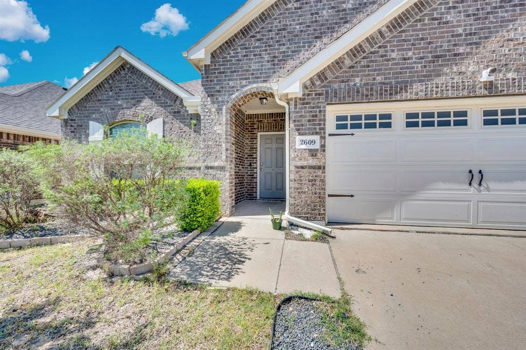 2609 Centurion Road, Glenn Heights, TX 75154 2609 Centurion Road, Glenn Heights, TX 75154