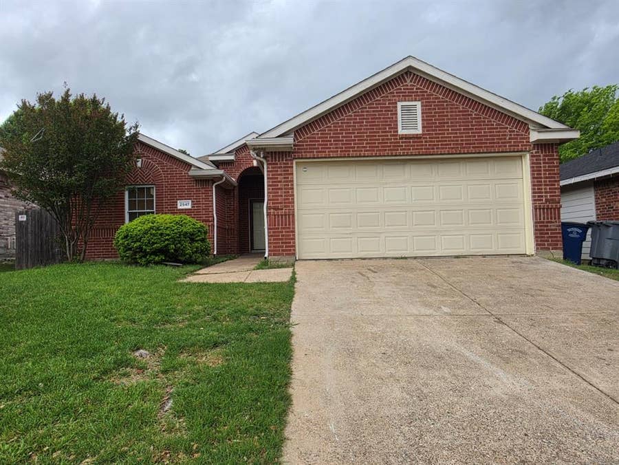 Property photo for 2947 Appaloosa Drive, Dallas, TX