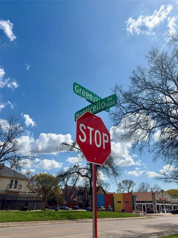 Property photo for 5646 Monticello Avenue, Dallas, TX