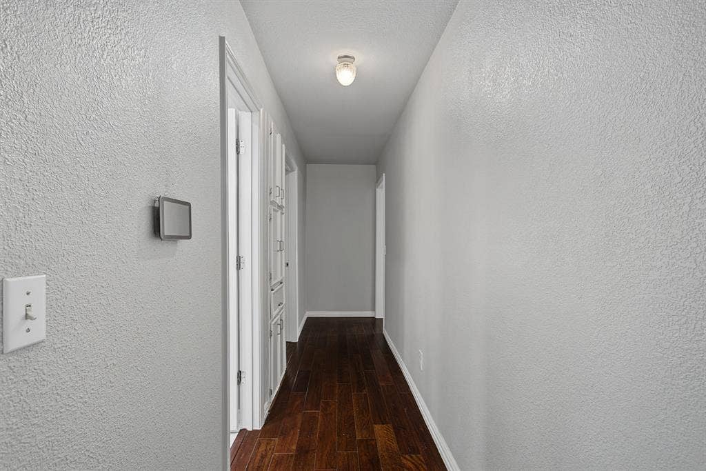 2616 Pin Oak Lane, Plano, TX 75075 2616 Pin Oak Lane, Plano, TX 75075