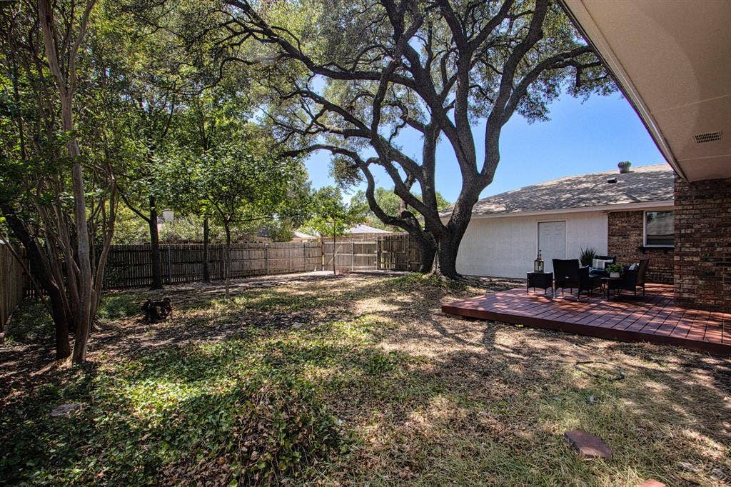 2616 Pin Oak Lane, Plano, TX 75075 2616 Pin Oak Lane, Plano, TX 75075