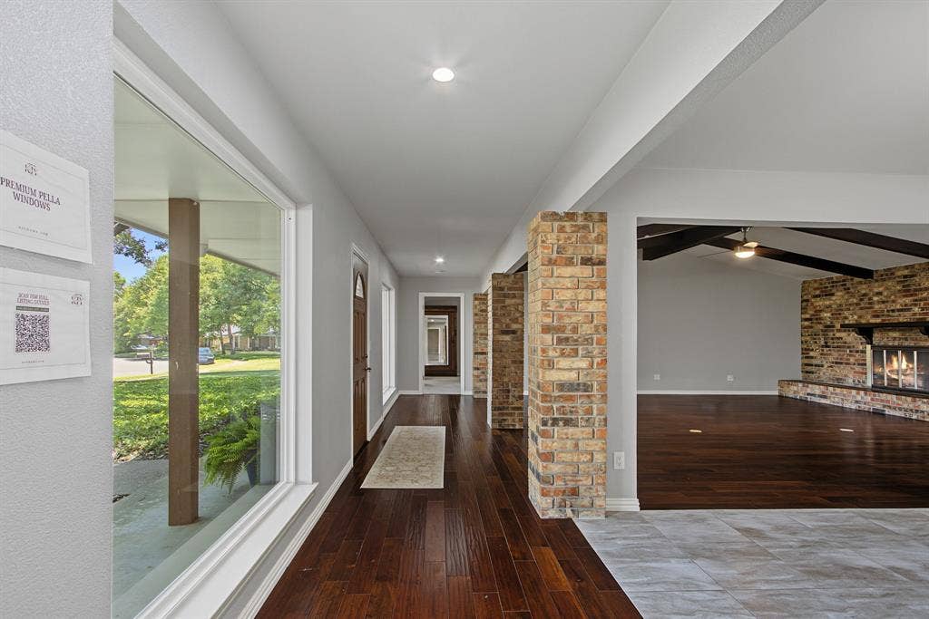 2616 Pin Oak Lane, Plano, TX 75075 2616 Pin Oak Lane, Plano, TX 75075