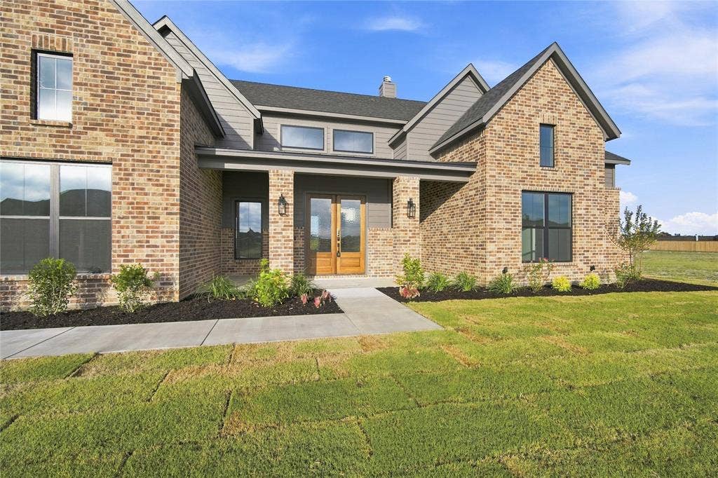 6231 Cedar Elm Road, Midlothian, TX 76065