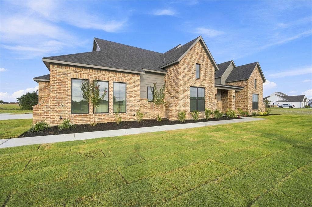 6231 Cedar Elm Road, Midlothian, TX 76065