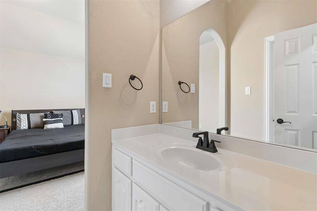 2446 Old Stables Drive, Celina, TX 75009 Ensuite bathroom featuring vanity