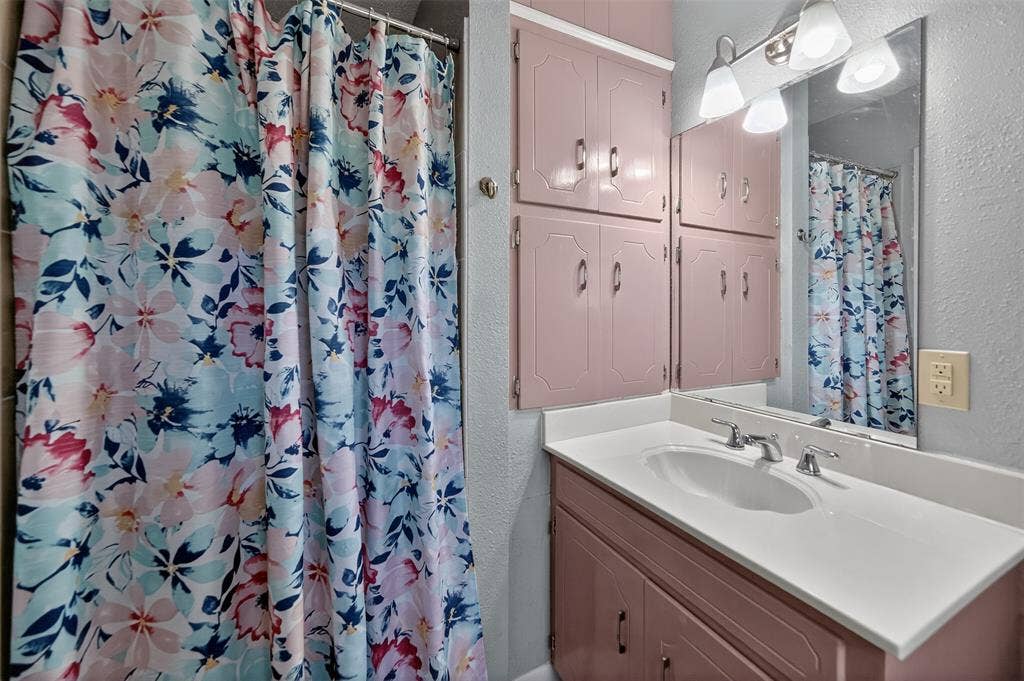 15515 Nell Lynn Lane, Tyler, TX 75707 15515 Nell Lynn Lane, Tyler, TX 75707
