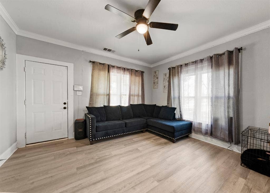 205 Dallas Street, Waco, TX 76704 205 Dallas Street, Waco, TX 76704