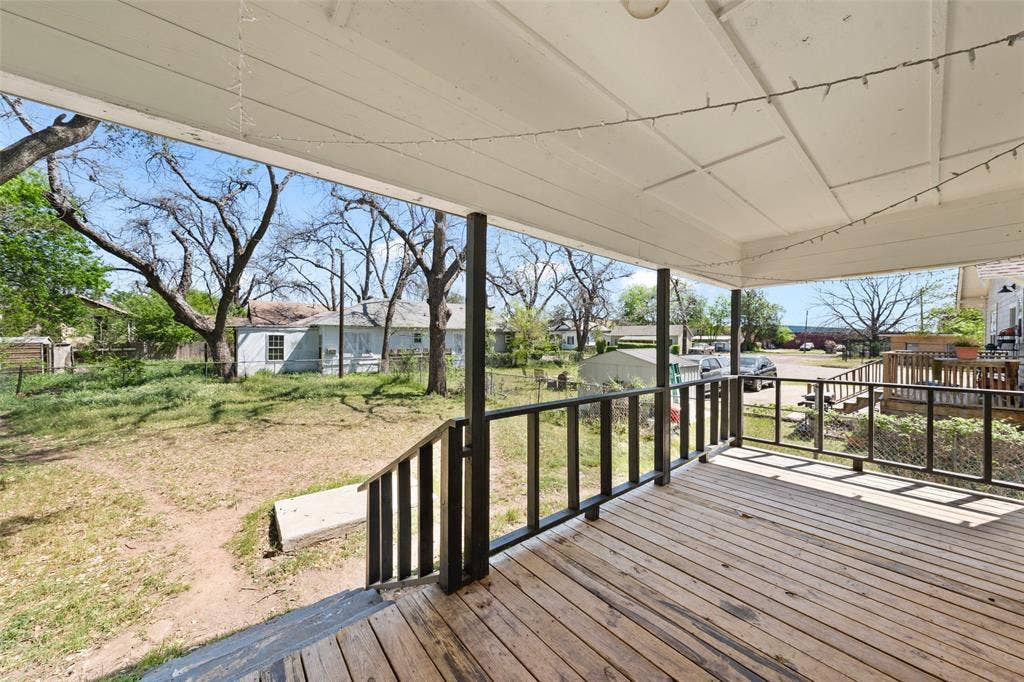 205 Dallas Street, Waco, TX 76704 205 Dallas Street, Waco, TX 76704