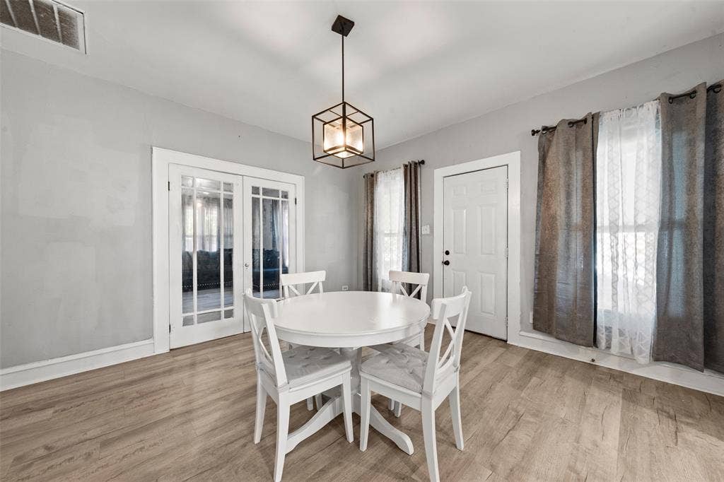 205 Dallas Street, Waco, TX 76704 205 Dallas Street, Waco, TX 76704