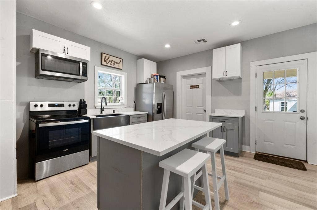 205 Dallas Street, Waco, TX 76704 205 Dallas Street, Waco, TX 76704