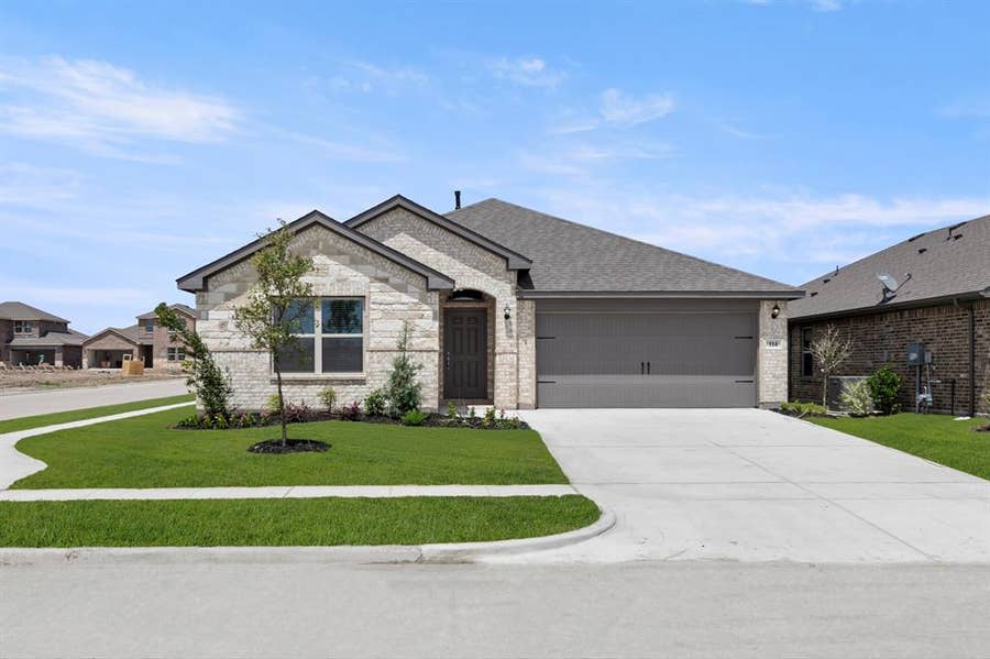Property photo for 114 Bandit Trail, Terrell, TX