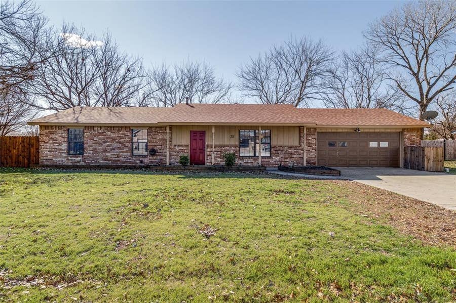 Property photo for 311 W Fern Street, Anna, TX
