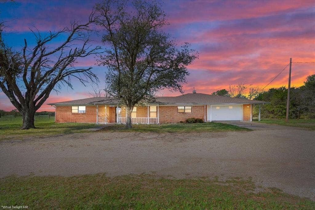 276 Circle P Lane, Riesel, TX 76682 276 Circle P Lane, Riesel, TX 76682
