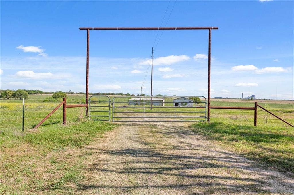 276 Circle P Lane, Riesel, TX 76682 276 Circle P Lane, Riesel, TX 76682