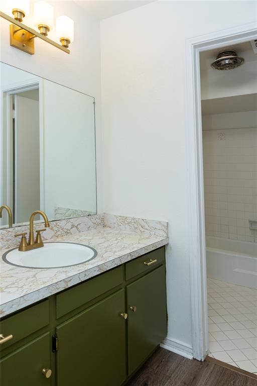 1860 Meadow Valley Lane, Dallas, TX 75232 Recent lighting and fixtures.